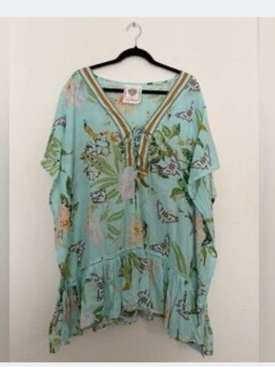 Z&L Tops - Z & L Light Blue Floral V-Neck Women's bathing suit coverup or tunic top